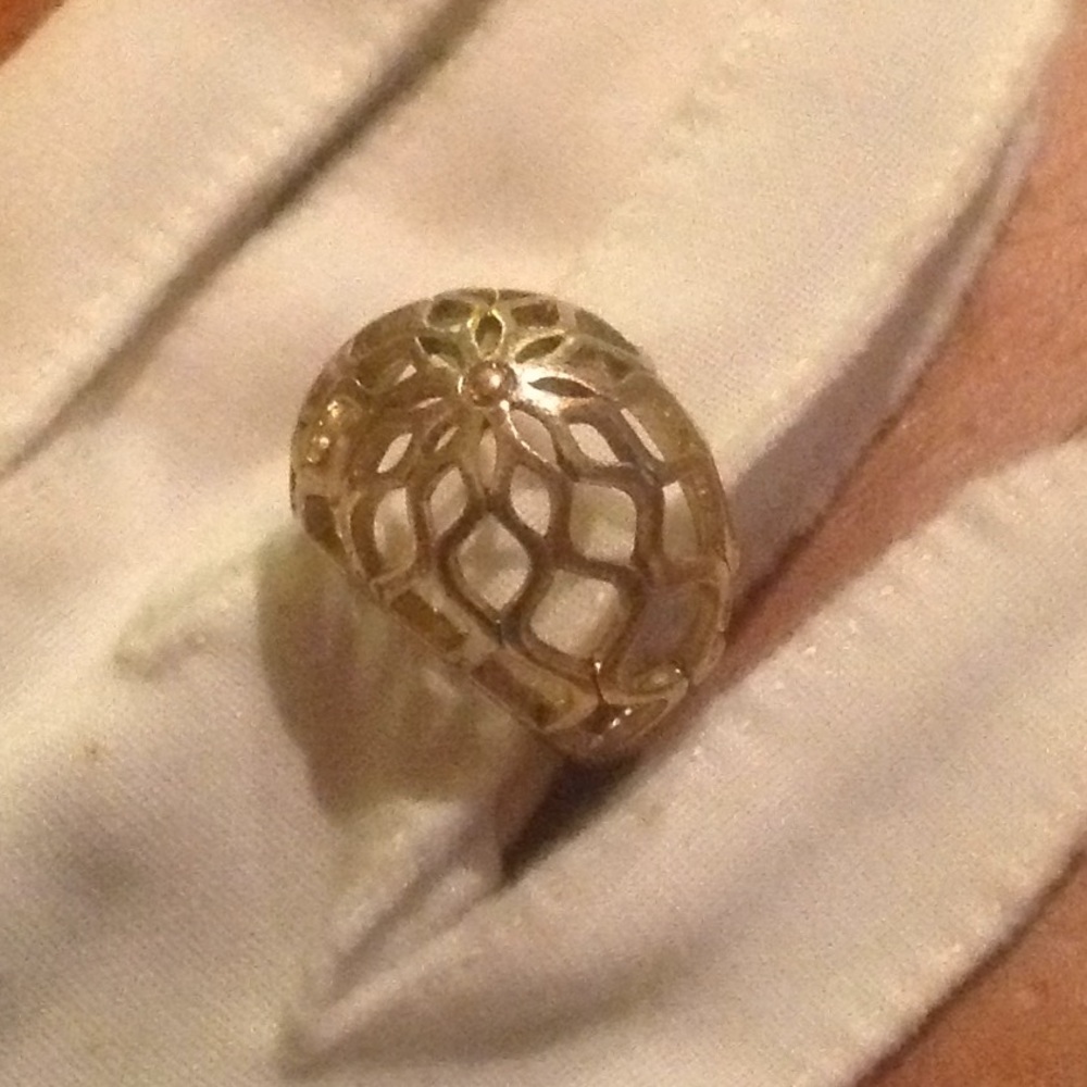 Cage dome ring in silver metal